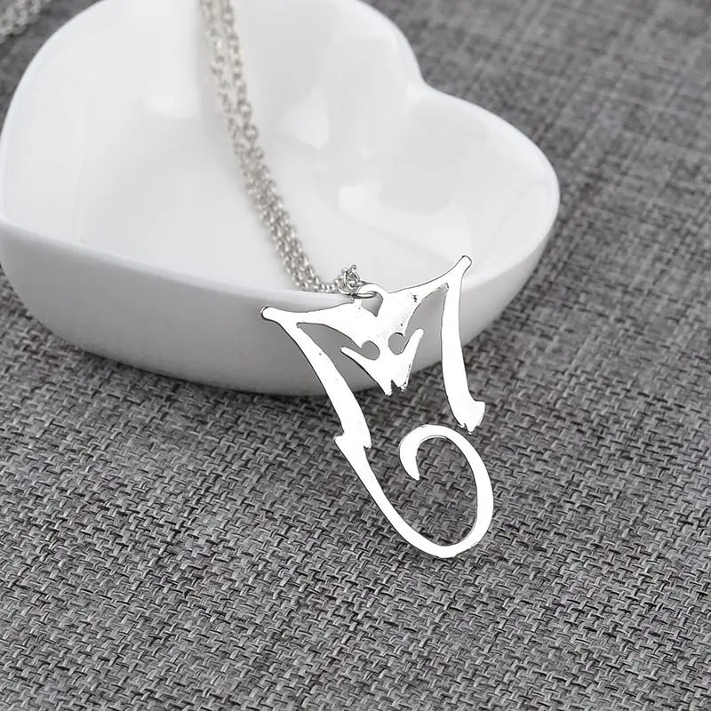 Anime Pendant Necklace - Ожерелье с кулоном в виде международной
