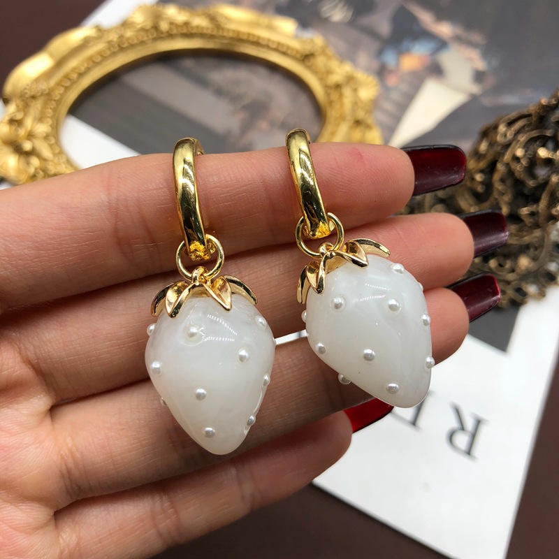 Серьги-гвоздики с жемчугом и к – обзор и цена Earrings