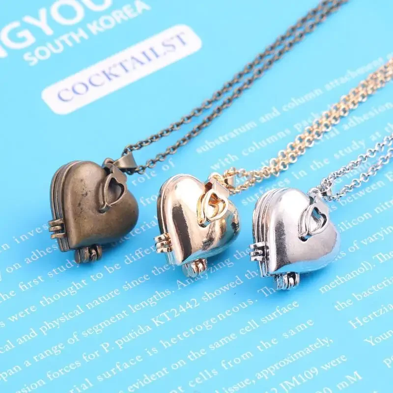 Винтажное ожерелье, складной м – обзор и цена Heart Locket Necklace Photo